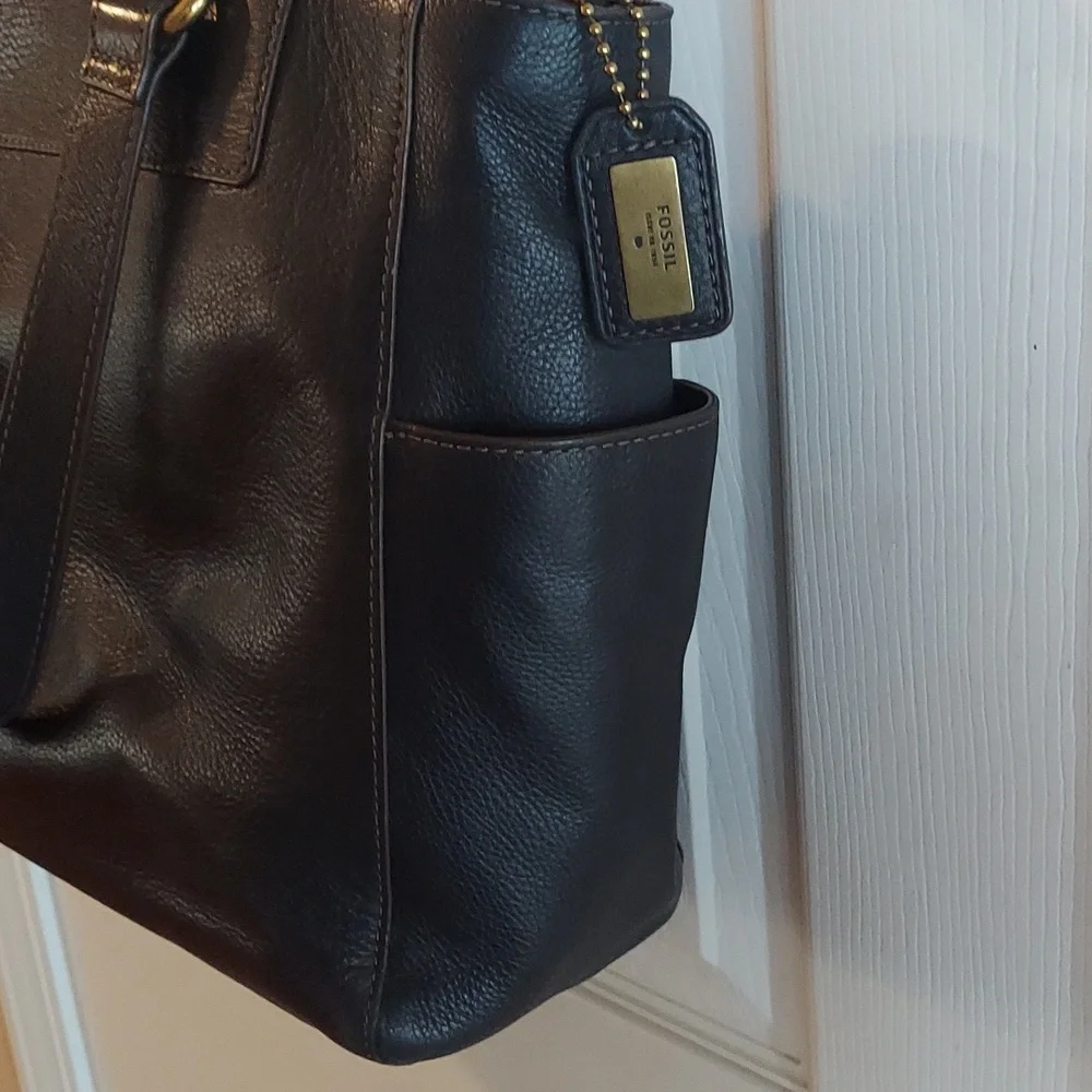 Y2K FOSSIL PEBBLE LEATHER MESSENGER EXECUTIVE BAG BLACK ISSUE NO. 1954 - EUC!